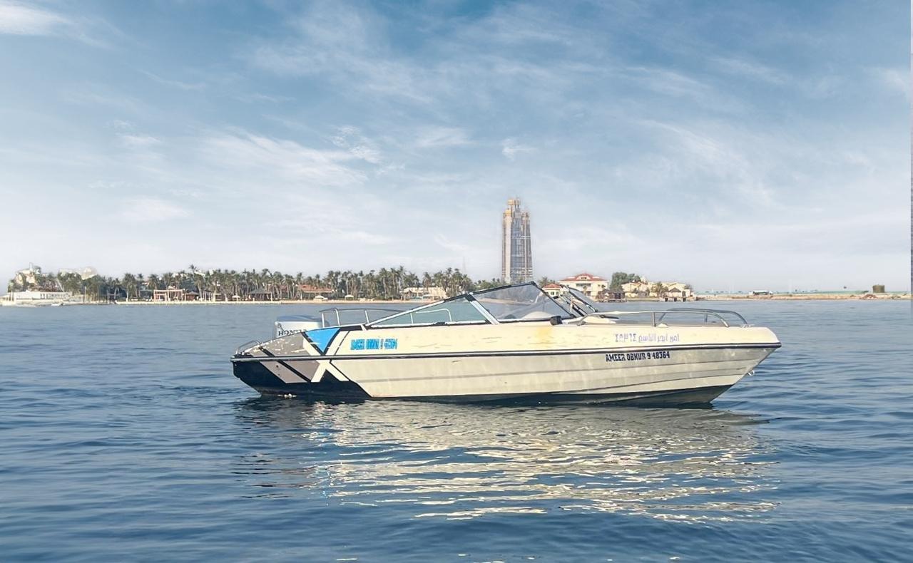 从珍珠码头出发的小船之旅